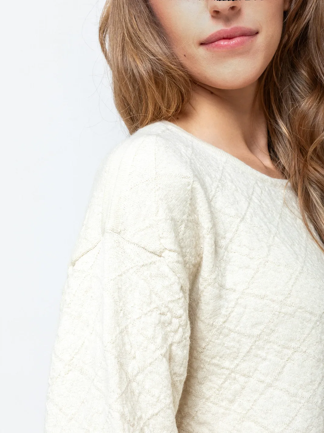 Diamond Quilt Pullover - Raw White