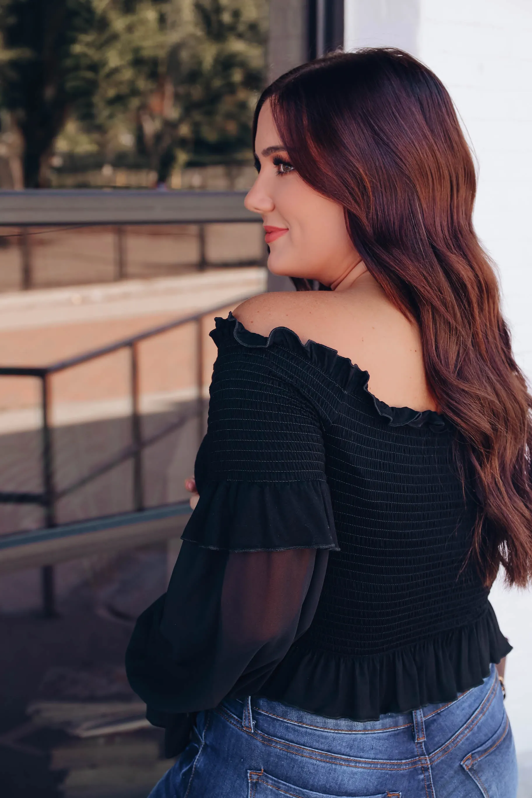 Ella Off The Shoulder Crop Top - Black