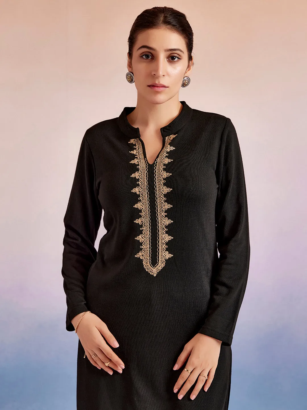Embroidered Black Straight Woolen Kurta