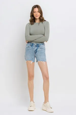 High Rise Raw Hem Shorts *ONLINE ONLY*