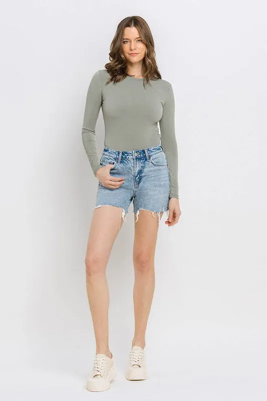 High Rise Raw Hem Shorts *ONLINE ONLY*