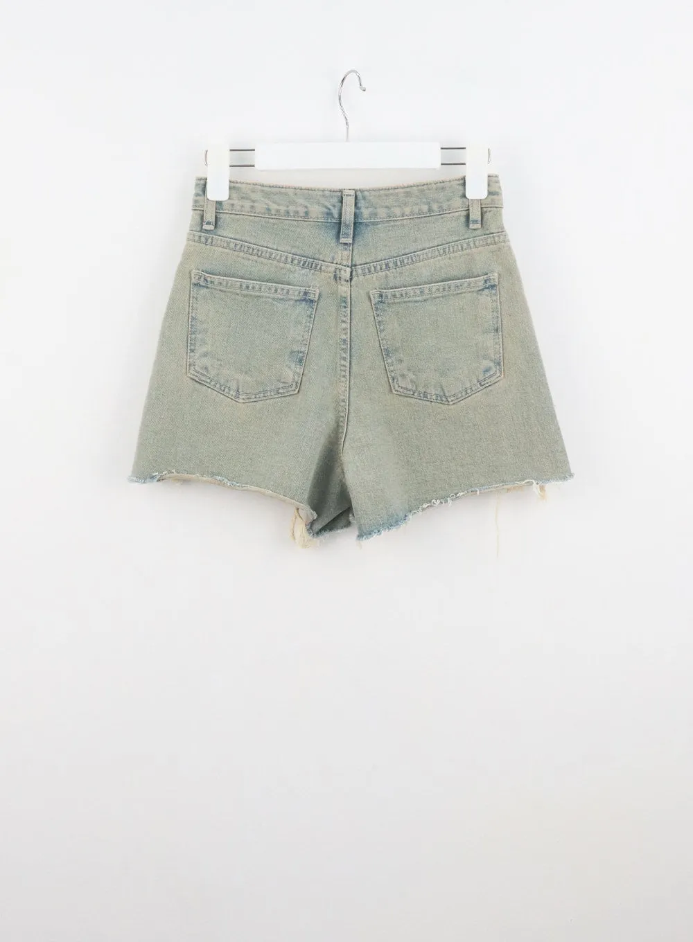 Light Ripped Denim Shorts CU327