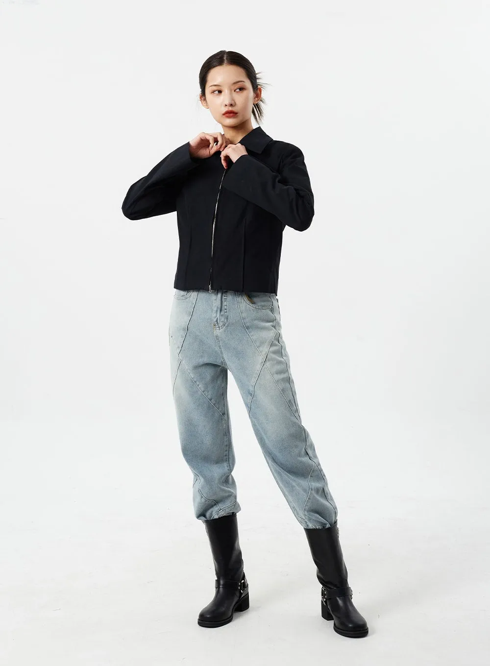 Light Wash Straight Leg Jeans CM307