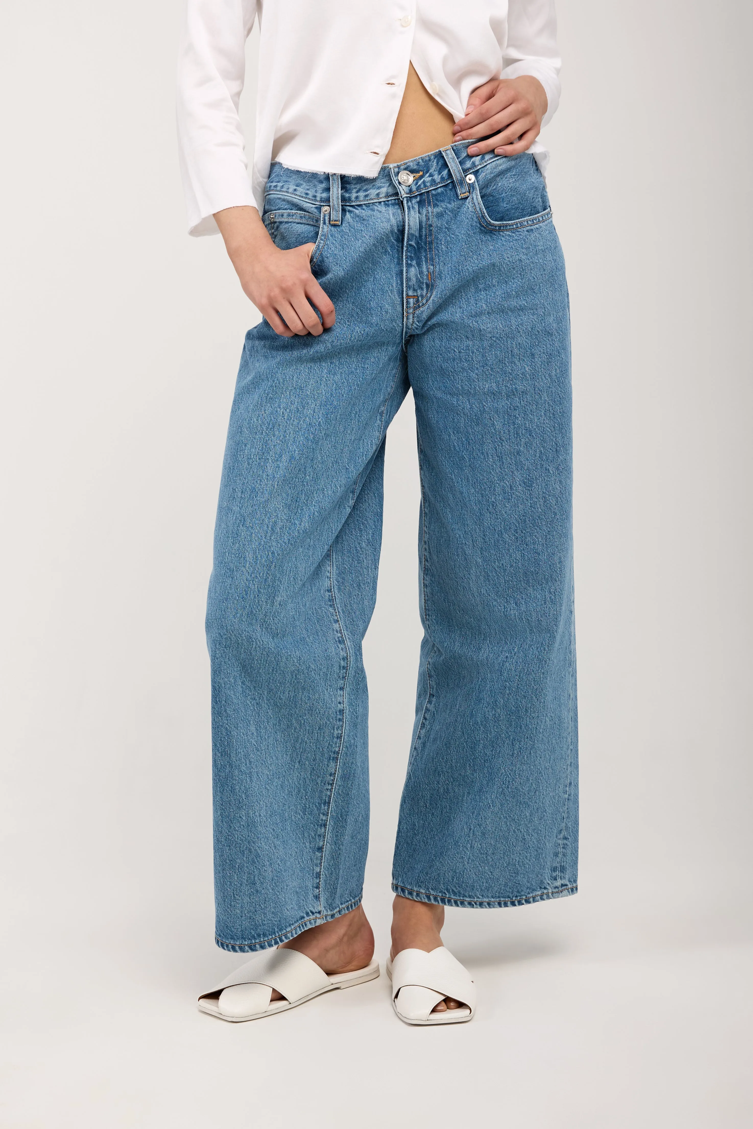 Mica Crop Jean in Killing Time