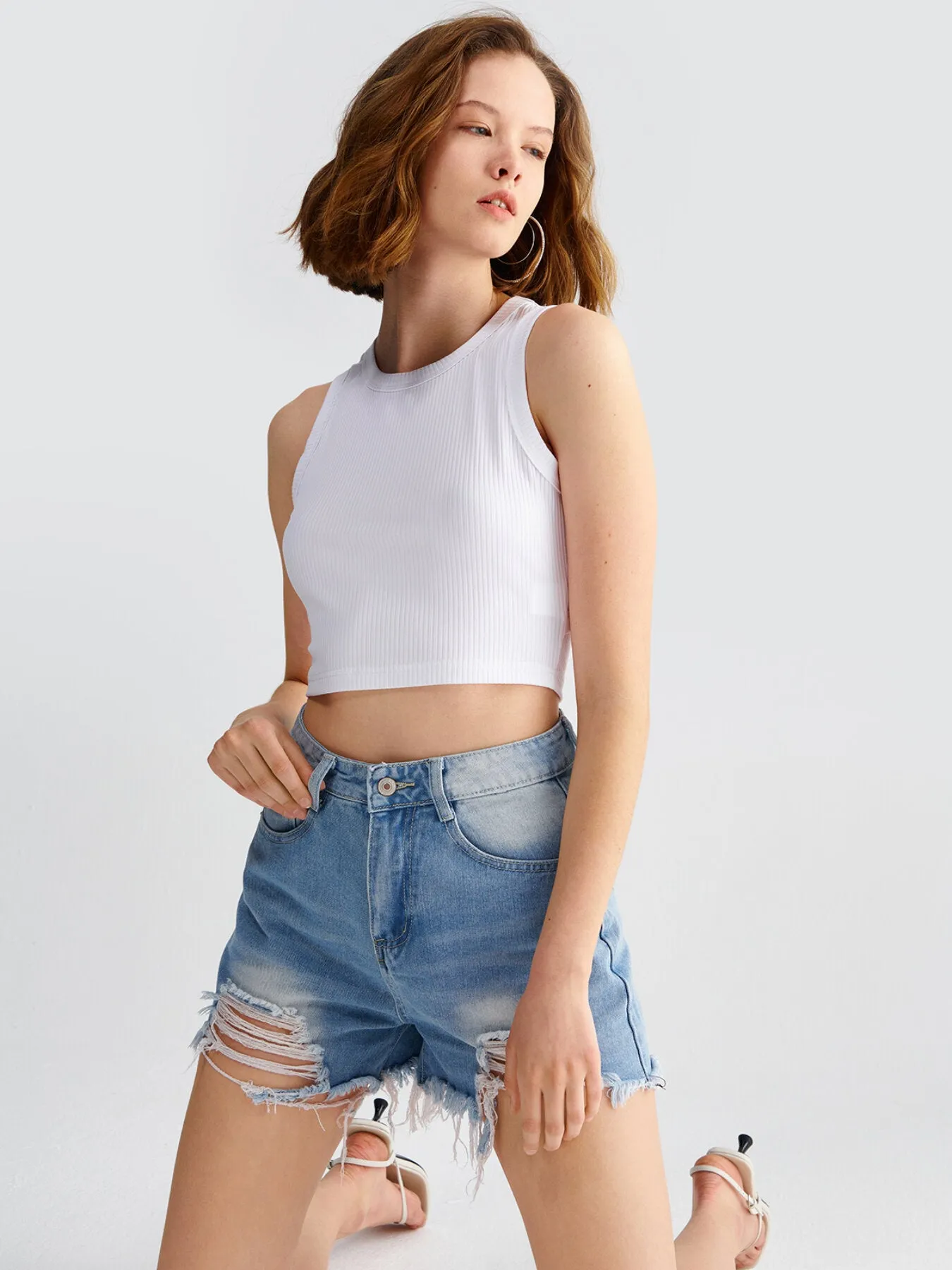 Pocket Ripped Button Denim Shorts