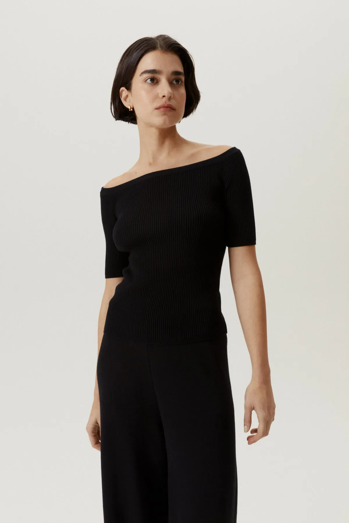 The Organic Cotton Off-The-Shoulder Top
