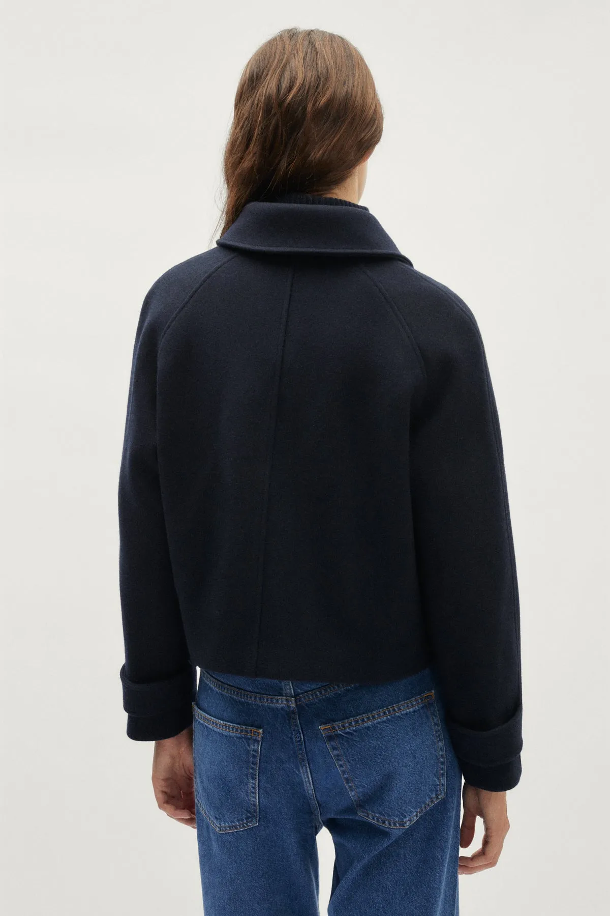 The Woolen Jacket